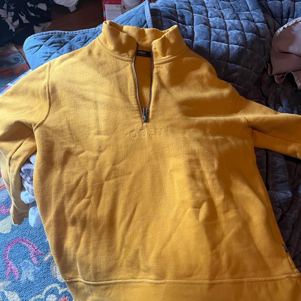 Obey quarterzip Sweater